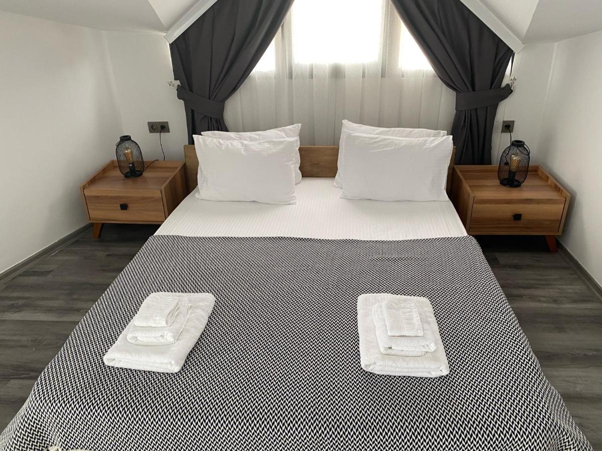 Trea Homes Marina Suites Мармарис Экстерьер фото