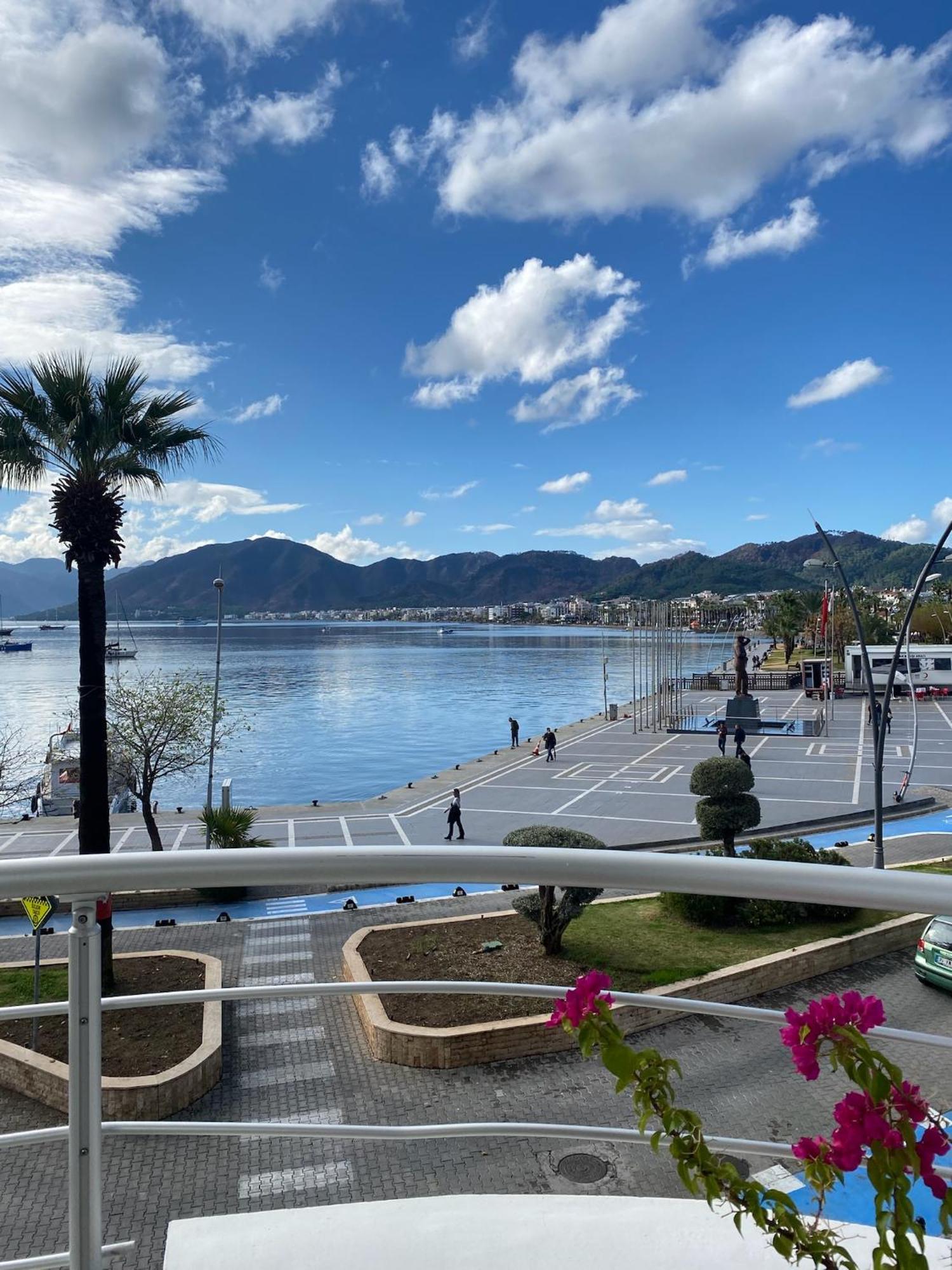 Trea Homes Marina Suites Мармарис Экстерьер фото